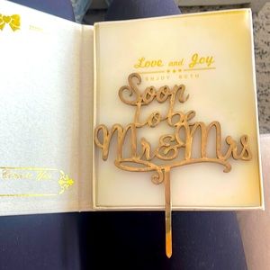 SOON TO BE MR & MRS CAKE TOPPER